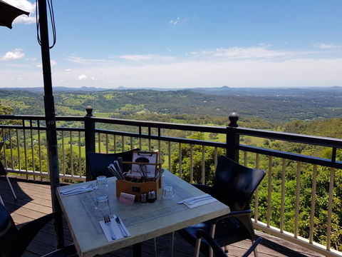 Mayfield On Montville - Accommodation Port Macquarie 0