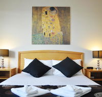 Meadowbrook Hotel Brisbane - Accommodation Port Macquarie