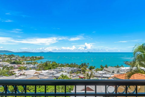Mediterranean Resorts - Accommodation Port Macquarie 0