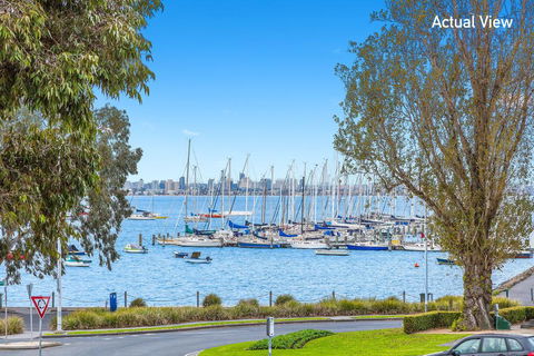 Melbourne Holiday Apartments Williamstown - Accommodation Port Macquarie 1