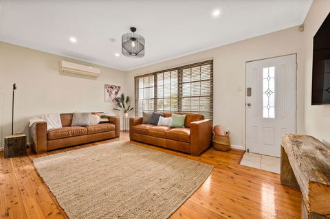 Memories On Mount View, Games Room, Cosy Wood Fire, Netflix - Accommodation Port Macquarie 1