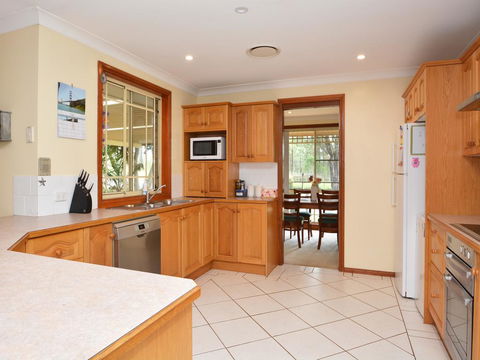 Merewether Homestead With Pool And Family Friendly - Accommodation Port Macquarie 3