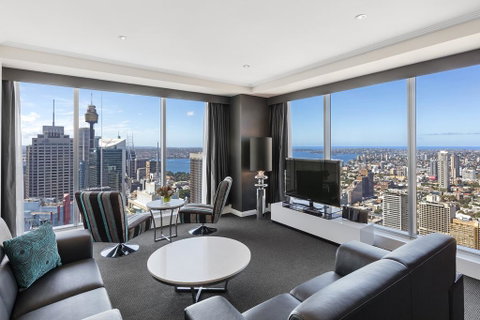 Meriton Suites World Tower - Accommodation Port Macquarie 0