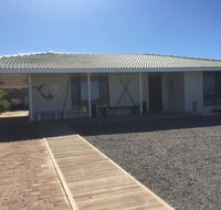 Mermaid Beachside Accommodation - Accommodation Port Macquarie