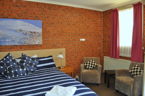 Merrijig Motor Inn - Accommodation Port Macquarie 0