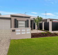Michael's place Brand new unit close to Uni  CBD - Accommodation Port Macquarie
