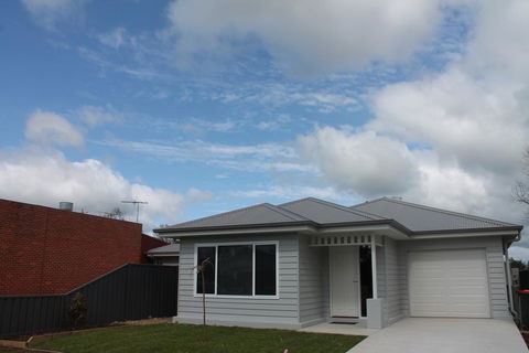 Milawa Vineyard Views - Guesthouse 2 - Accommodation Port Macquarie 3