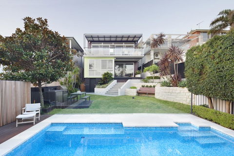 Modern Beach House - Accommodation Port Macquarie 0