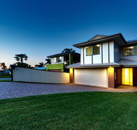Modern Home away from Home - Accommodation Port Macquarie