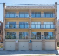 Moondara Unit 2 21 Bulcock Beach Esplanade Bulcock Beach - Accommodation Port Macquarie