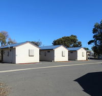 Moonta Bay Cabins - Accommodation Port Macquarie
