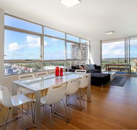 Moore to See - Modern and Spacious 3BR Zetland Apartment with Views over Moore Park - Accommodation Port Macquarie