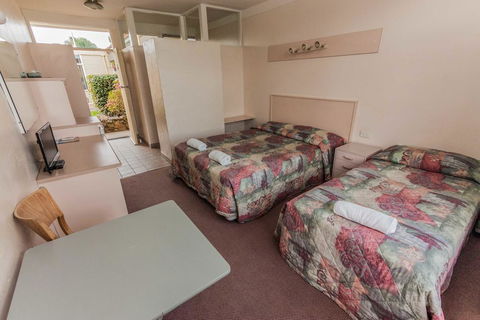 Moruya Waterfront Hotel Motel - Accommodation Port Macquarie 3