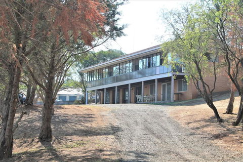 Most Affordable Holiday Home Toowoomba - Accommodation Port Macquarie 0