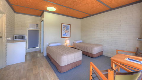 Motel Meneres - Accommodation Port Macquarie 1