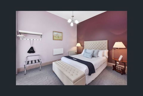 Mount Victoria Manor - Accommodation Port Macquarie 1