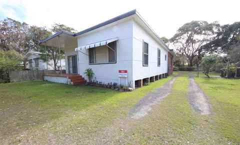 Muller's Cottage At Hat Head (Pet Friendly) - Accommodation Port Macquarie 1