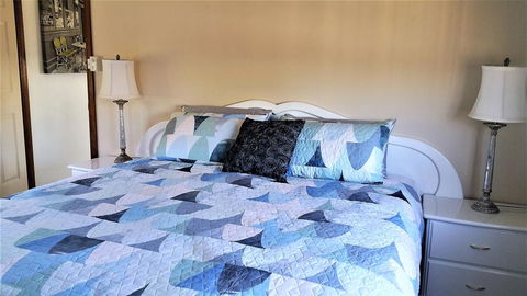 Must Love Dogs B&B & Self Contained Cottage - Accommodation Port Macquarie 1