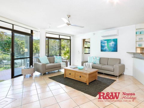 Naousa II - Accommodation Port Macquarie 2