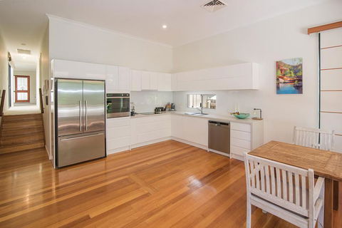 Nature Retreat Dunsborough - Accommodation Port Macquarie 2
