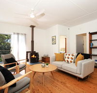 Nest - Pet Friendly - 2 Min Walk to Beach - Accommodation Port Macquarie