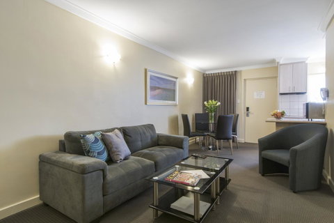 The Peninsula Riverside Serviced Apartments - Accommodation Port Macquarie 36