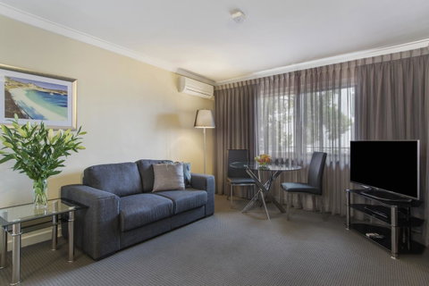 The Peninsula Riverside Serviced Apartments - Accommodation Port Macquarie 28