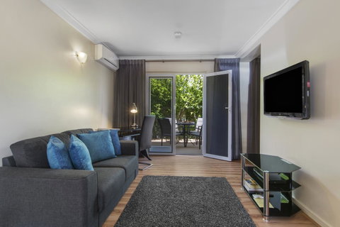 The Peninsula Riverside Serviced Apartments - Accommodation Port Macquarie 17