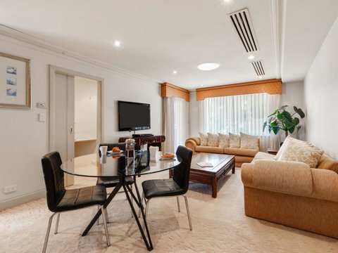 The Peninsula Riverside Serviced Apartments - Accommodation Port Macquarie 9