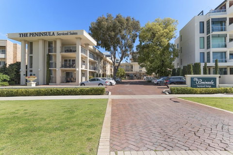 The Peninsula Riverside Serviced Apartments - Accommodation Port Macquarie 14