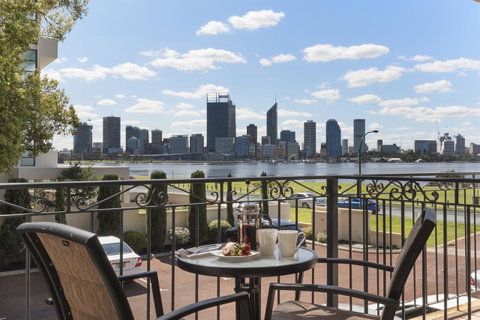 The Peninsula Riverside Serviced Apartments - Accommodation Port Macquarie 32