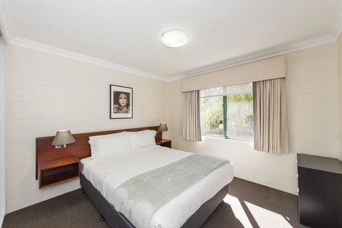 Subiaco Village 30 - Accommodation Port Macquarie 14