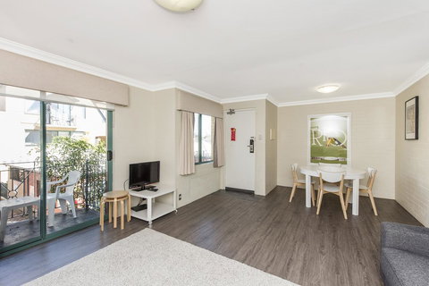 Subiaco Village 30 - Accommodation Port Macquarie 8