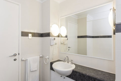 Subiaco Village 30 - Accommodation Port Macquarie 15