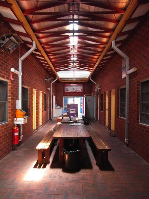 Backpack City & Surf - Accommodation Port Macquarie 3