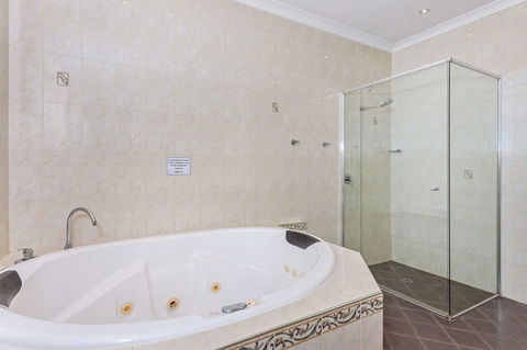 Quality Hotel Bayswater - Accommodation Port Macquarie 20
