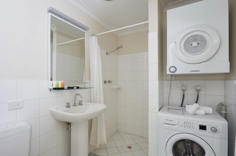 Broadwater Resort Como - Accommodation Port Macquarie 8