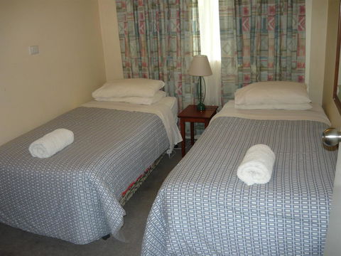 Albany Apartments - Accommodation Port Macquarie 13