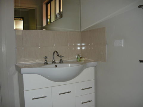 Albany Apartments - Accommodation Port Macquarie 9