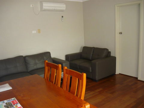 Albany Apartments - Accommodation Port Macquarie 11