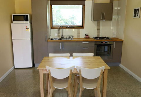 Swan Valley Sisters - Accommodation Port Macquarie 7