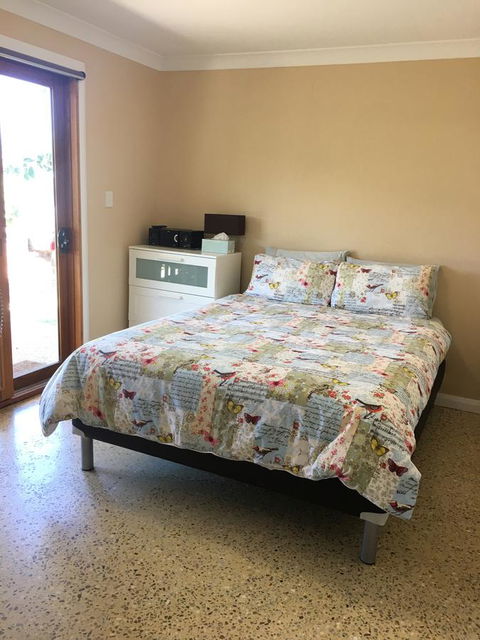 Swan Valley Sisters - Accommodation Port Macquarie 6
