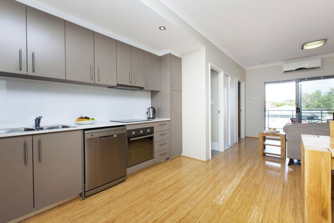 Airport Apartments By Vetroblu - Accommodation Port Macquarie 5