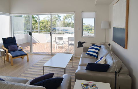 The Villa Dunsborough - Accommodation Port Macquarie 0