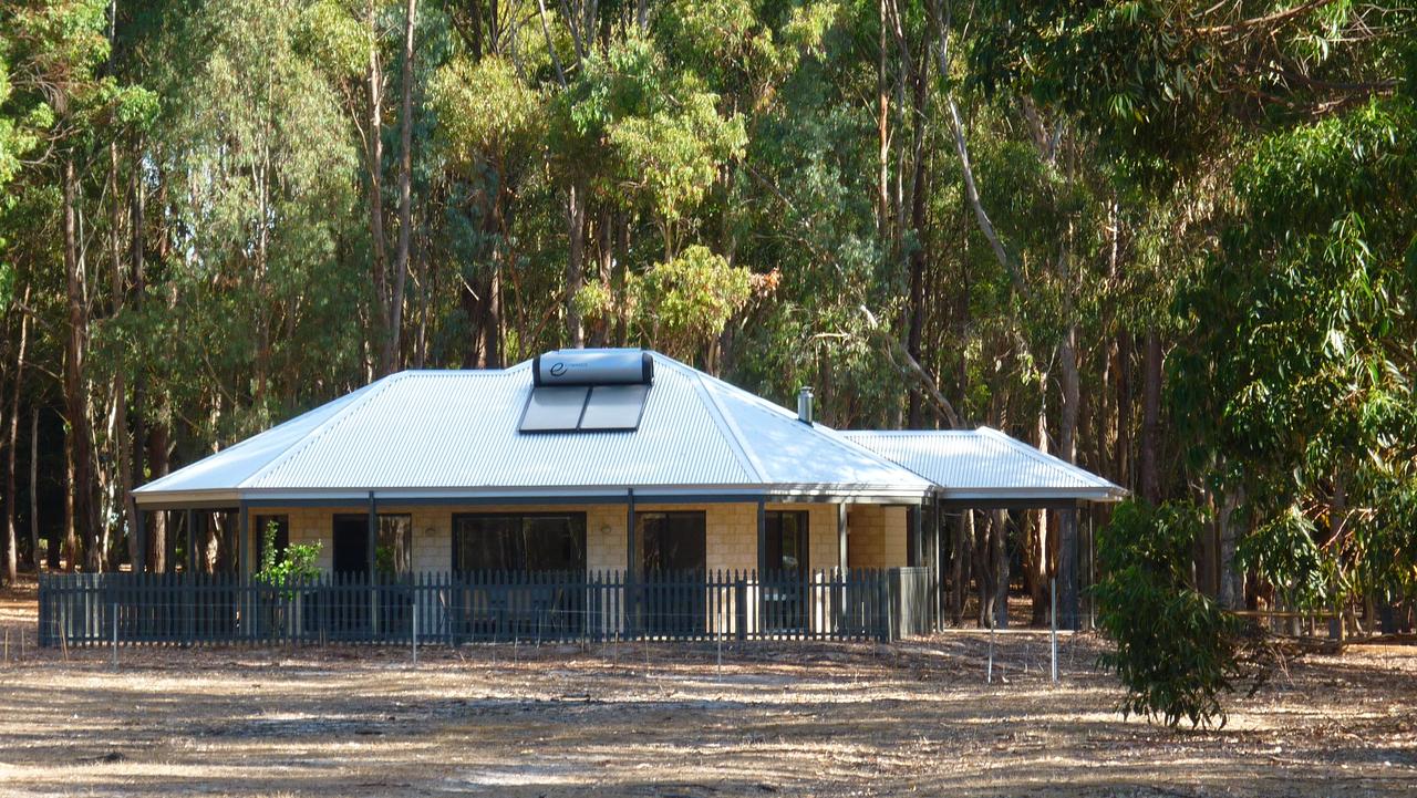 Bramley WA Accommodation Port Macquarie