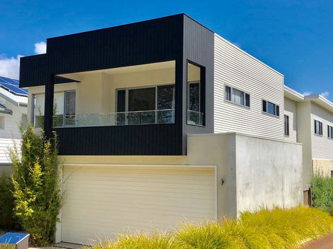 Sandpiper Retreat - Accommodation Port Macquarie 0
