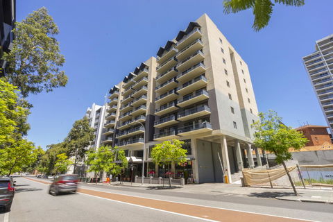 Oversized Eastend Sleeps 6 Free PARKING+POOL WIFI - Accommodation Port Macquarie 25