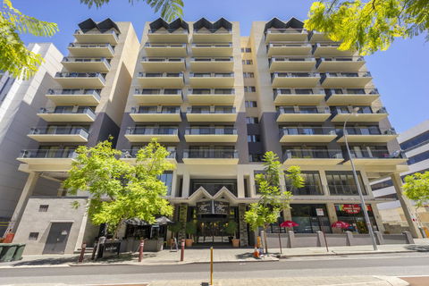 Oversized Eastend Sleeps 6 Free PARKING+POOL WIFI - Accommodation Port Macquarie 21