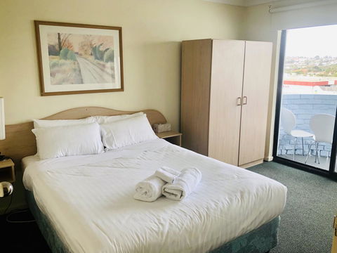 West Beach Lagoon 114 â€“ Ocean Views - Accommodation Port Macquarie 6