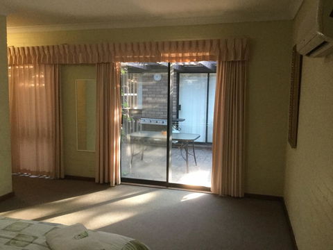 Geraldton Holliday Villas - Accommodation Port Macquarie 33